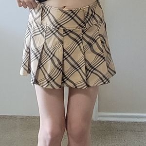 I am Gia Plaid Carmel Pleated Skirt